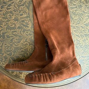 Super sexy over knee Miu Miu boots.